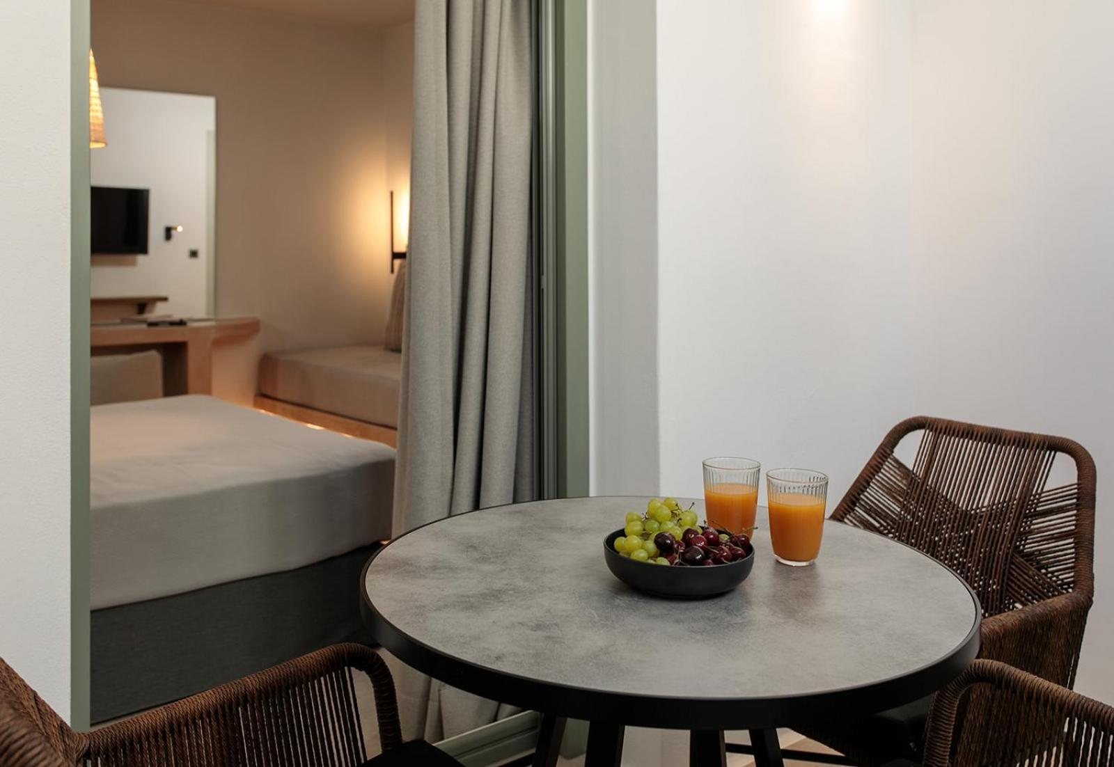 "Makava Suites" Your Luxe Urban Sanctuary Naxos City Exterior photo